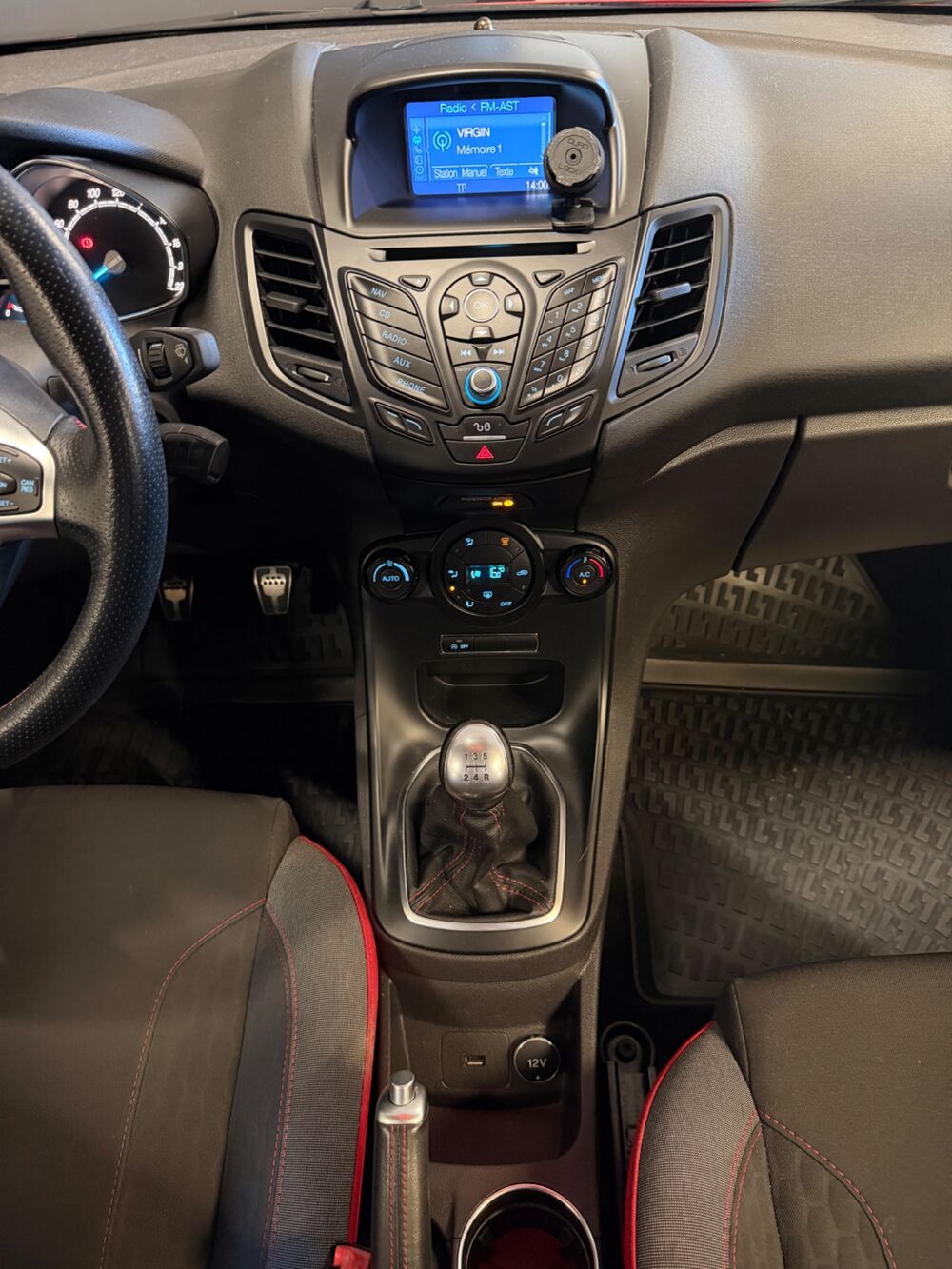 Fiesta 1.0 ECOBOOST 140CH ST LINE START-STOP 2016 occasion 69400 Arnas