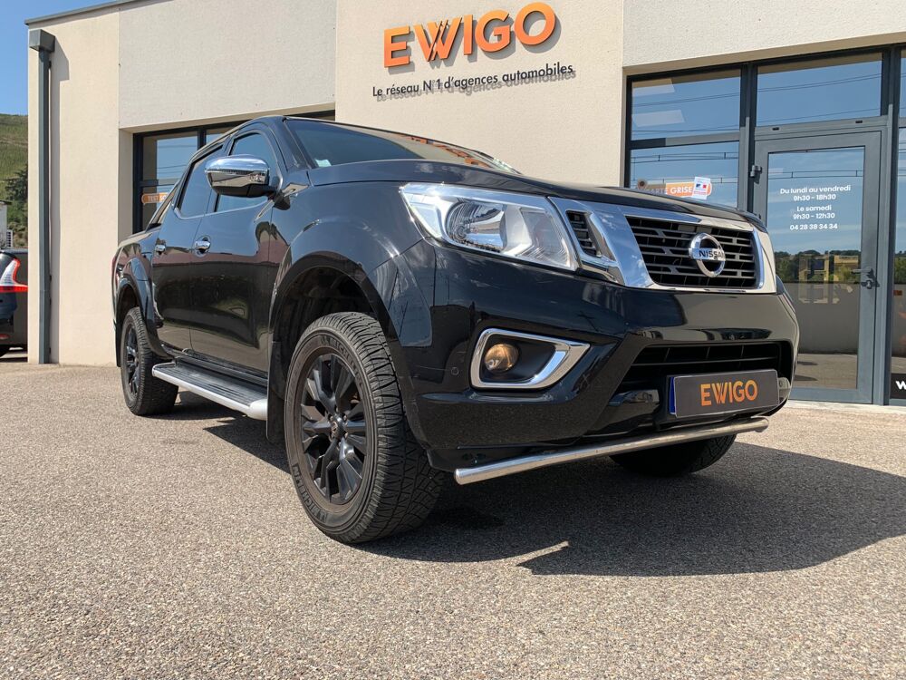 Navara DOUBLE CAB 2.3 DCI 163ch ACENTA PLUS 4X4 / Attelage / Cam&eacute;ra 2017 occasion 69420 Ampuis