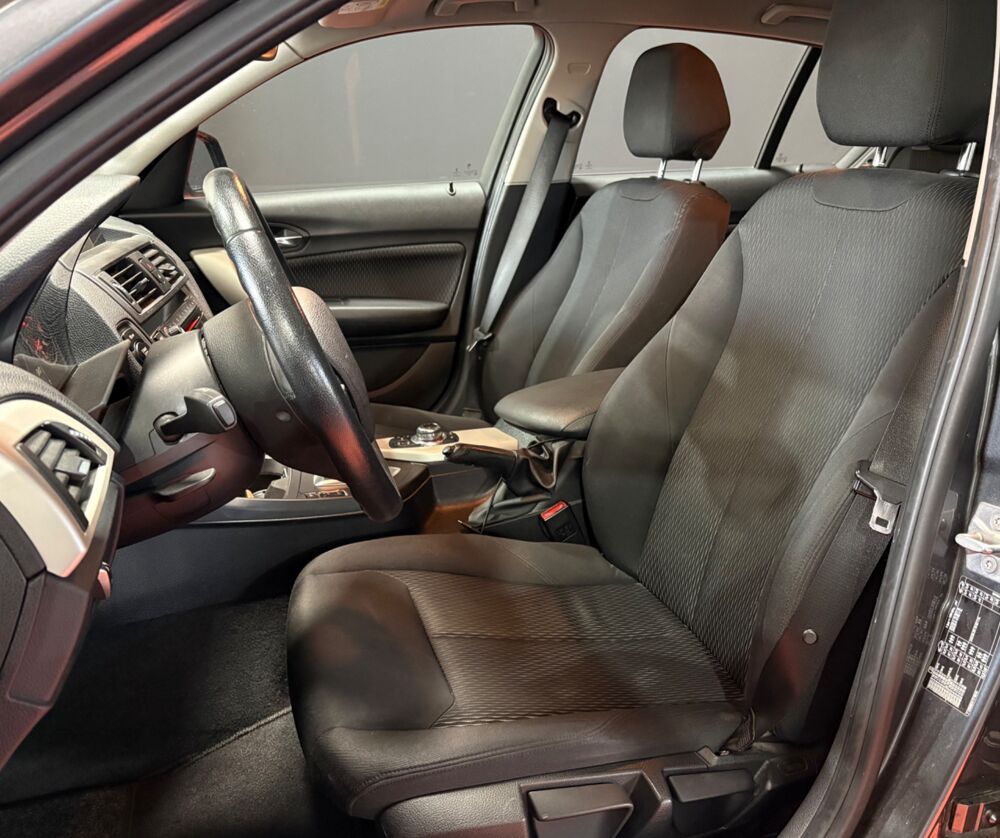 S&eacute;rie 1 1.5 116 D 116 CH BVA / RADARS ARR / BLUETOOTH / REGULATEUR 2015 occasion 29000 Quimper