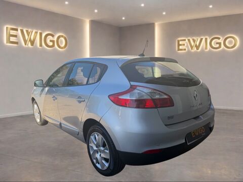 M&eacute;gane 1.5 DCI 110 CH - RADAR DE RECUL - CLIMATISATION - RADIO/BLUE 2013 occasion 27000 &Eacute;vreux