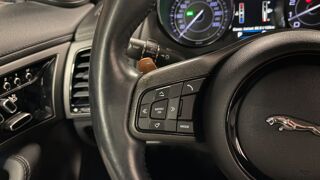 F-Type COUPE V6 3.0 SURALIMENTE 340ch BVA8 2015 occasion 34430 Saint-Jean-de-V&eacute;das
