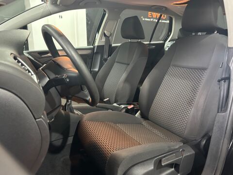 Golf 1.6 TDI 105 BLUEMOTION CONFORT LINE / COURROIE OK / BLUETOOT 2012 occasion 29000 Quimper