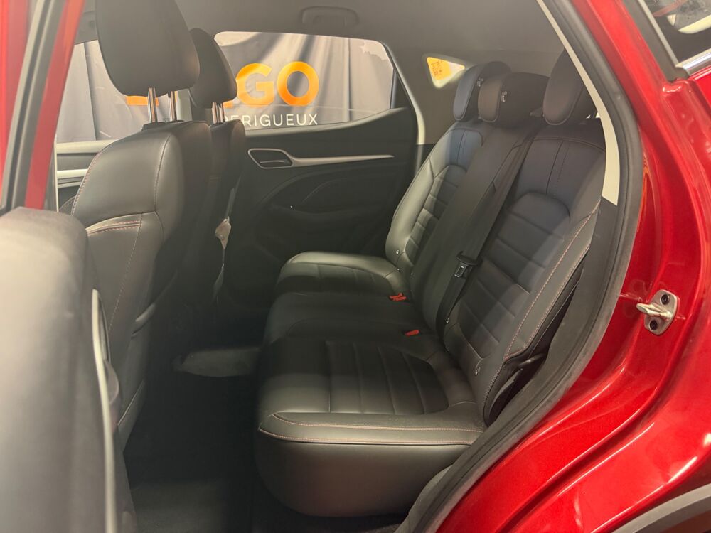 MG.ZS 1.5 VTI 106 Ch LUXURY ENTRETIEN CONSTRUCTEUR / 1ERE MAIN / A 2022 occasion 24750 Tr&eacute;lissac