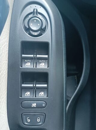 500 X 1.4 MULTIAIR T 140 LOUNGE 4X2 DCT BVA 2016 occasion 33210 Maz&egrave;res