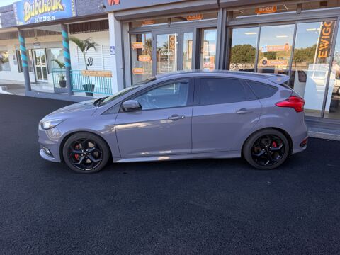 Focus 2.0 ECOBOOST 250 CH ST + CAMERA DE RECUL 2016 occasion 97410 Saint-Pierre