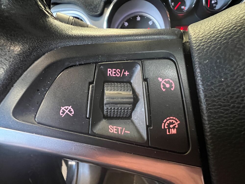Mokka 1.6 CDTI 135ch BLACK EDITION BVA CARPLAY+SIEGE ET VOLANT CHA 2015 occasion 26100 Romans-sur-Is&egrave;re