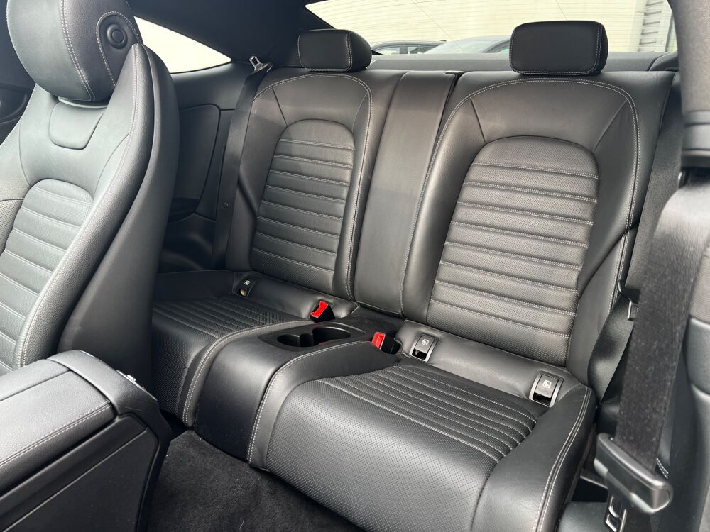 Classe C COUPE 2.0 300 245 CH 7G-TRONIC PLUS A FASCINATION / LED + CA 2016 occasion 47000 Agen
