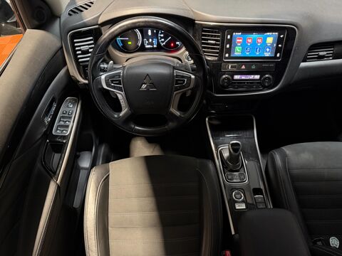Outlander III (3) PHEV HYBRIDE RECHARGEABLE 200 ch INTENSE STYLE 4WD 2017 occasion 65290 Juillan