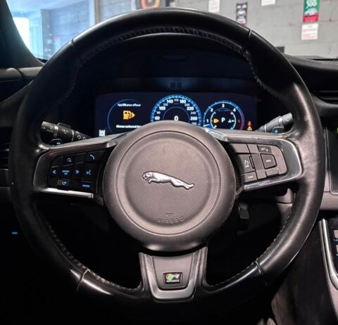XF 3.0 D 300CH R-SPORT BVA ENTRETIEN JAGUAR CARPLAY TOIT OUVRAN 2016 occasion 60740 Saint-Maximin