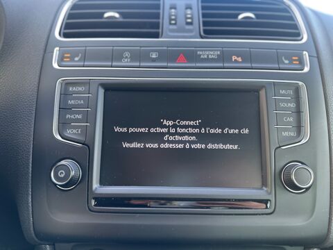 Polo 1.2 TSI 90CH DISTRIBUTION NEUVE CAMERA DE RECUL 2016 occasion 25000 Besan&ccedil;on