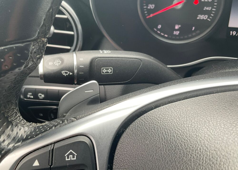Classe C 2.2 220 CDI 170 AVANTGARDE PACK AMG BVA 2018 occasion 78410 Flins-sur-Seine