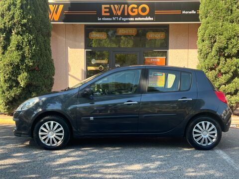 Clio VERSION III PRIVIL&Eacute;GE / 1.6 110 CV / BOITE AUTO / ENTRETIEN 2008 occasion 13009 Marseille