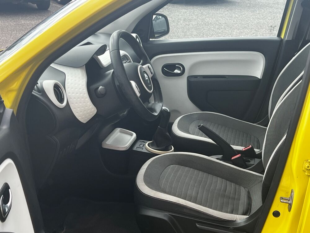 Twingo 1.0 SCE 70 CH ZEN / 1ERE MAIN + ENTRETIEN CONSTRUCTEUR 2015 occasion 47000 Agen