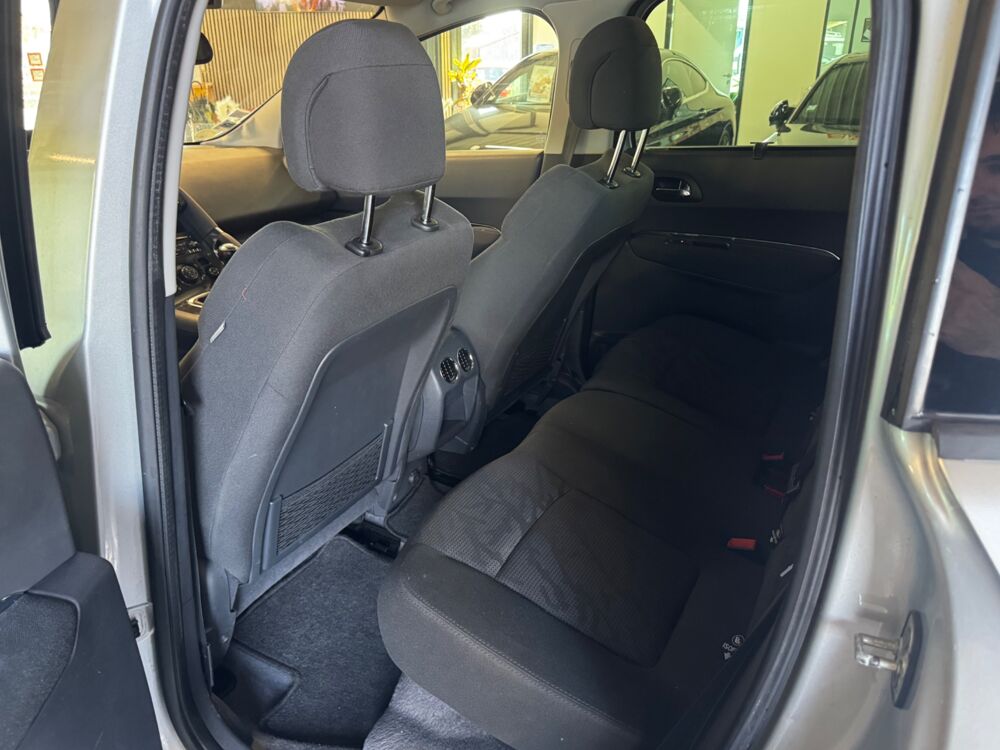 3008 GENERATION-I 1.6 HDI 116 Ch - DISTRIBUTION OK 2013 occasion 79000 Niort