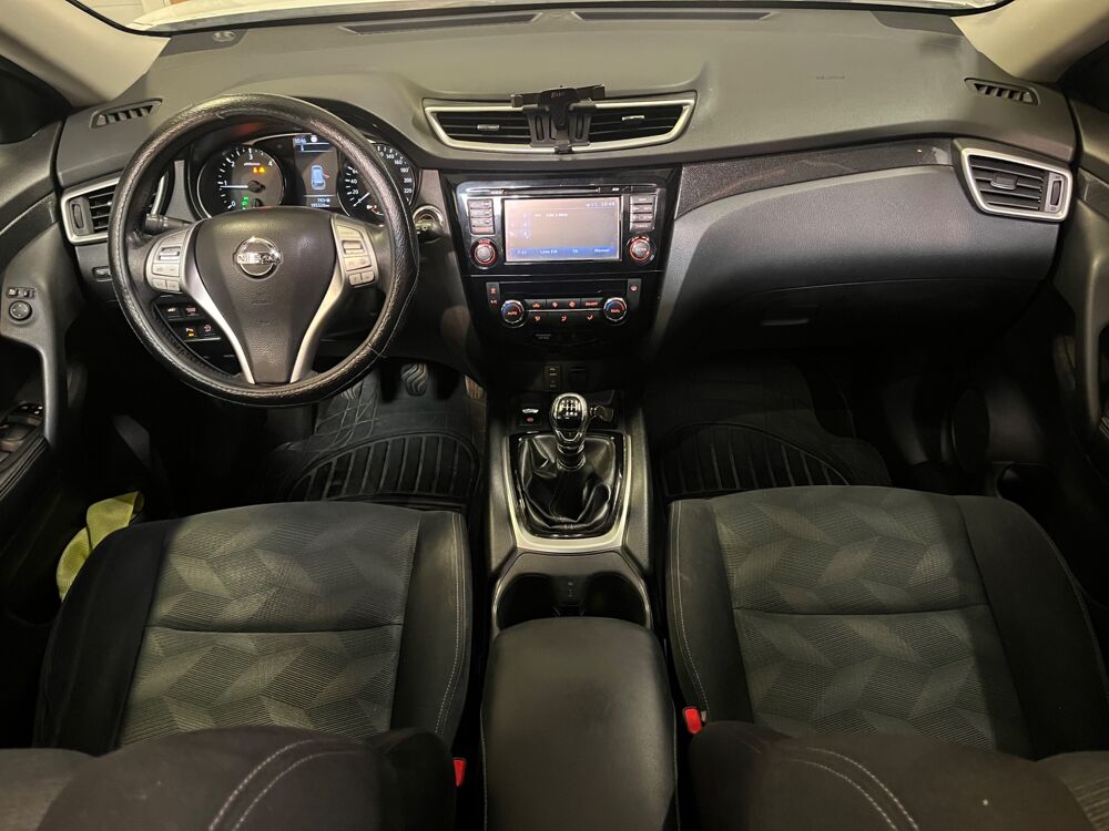 X-Trail 1.6 DCI 130ch N-CONNECTA 2WD/ 1ERE MAIN/ TOIT OUVRANT 2017 occasion 78125 Gazeran