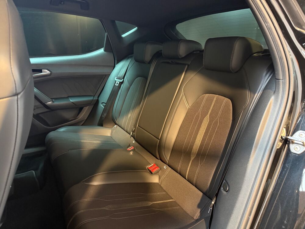 Leon 1.5 E-TSI 150 MHEV HYBRID DSG V BVA // SIEGES CHAUFFANTS // 2023 occasion 33320 Eysines