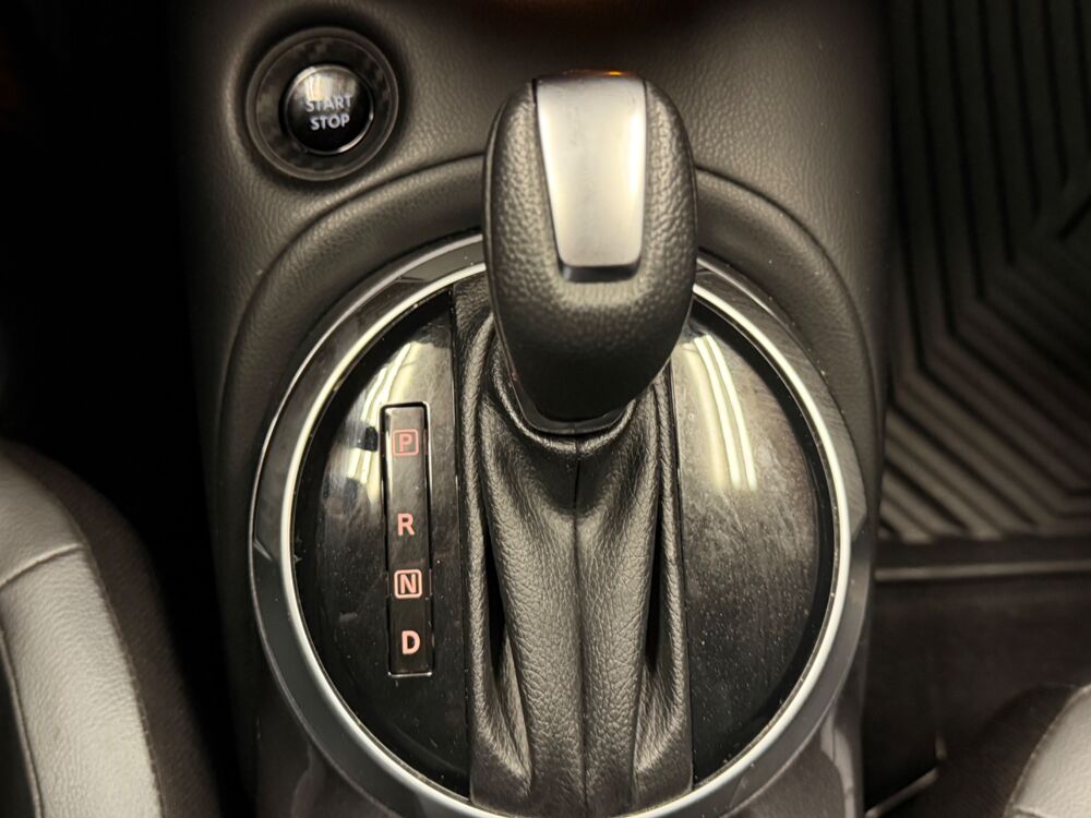 Juke 1.6 143H 94 Ch HYBRID FULL-HYBRID 1.2KWH TEKNA 2WD BVA 2024 occasion 24750 Tr&eacute;lissac