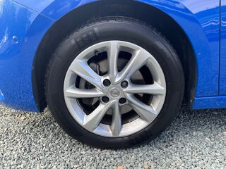Corsa 1.2 T 100 Ch ELEGANCE BUSINESS BVA / DETECTEUR D'ANGLE MORT 2022 occasion 17000 La Rochelle
