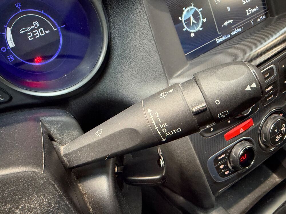C4 1.6 HDI 90 MILLENIUM / RADAR DE RECUL / BLUETOOTH / CLIMATIS 2014 occasion 33320 Eysines