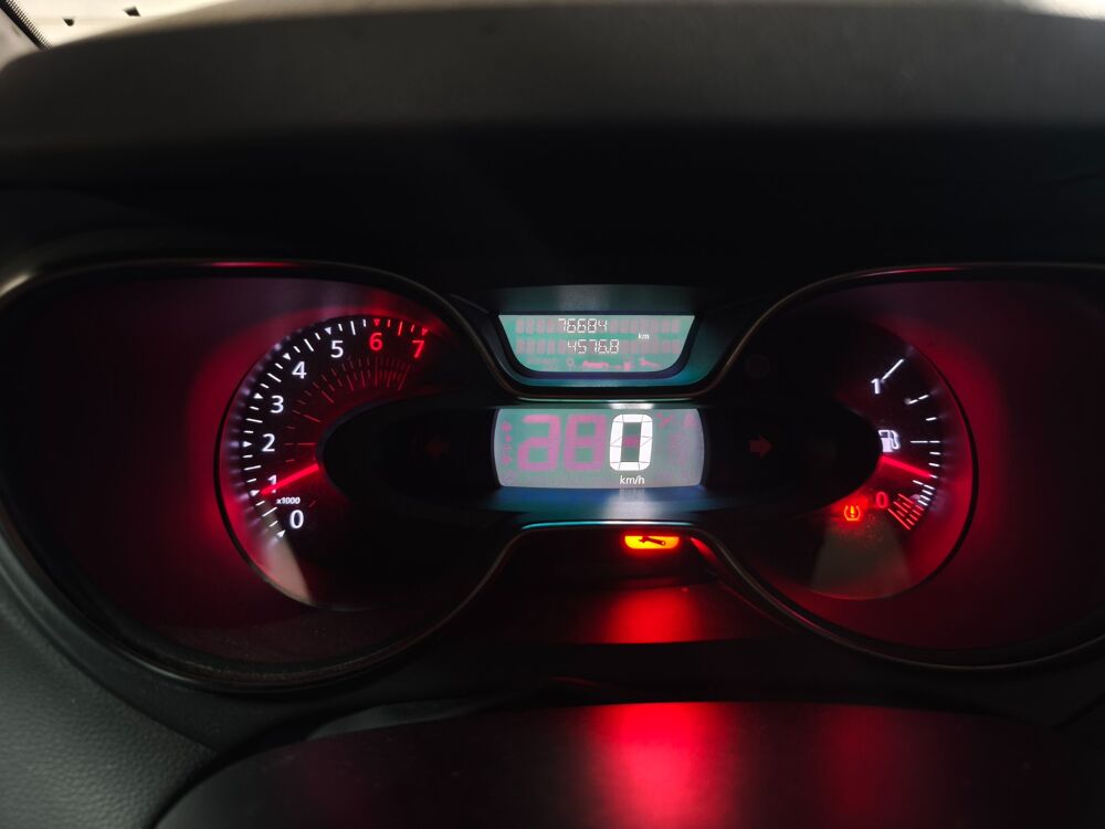 Captur 0.9 TCE 90 BUSINESS PREMIERE MAIN 2020 occasion 60740 Saint-Maximin