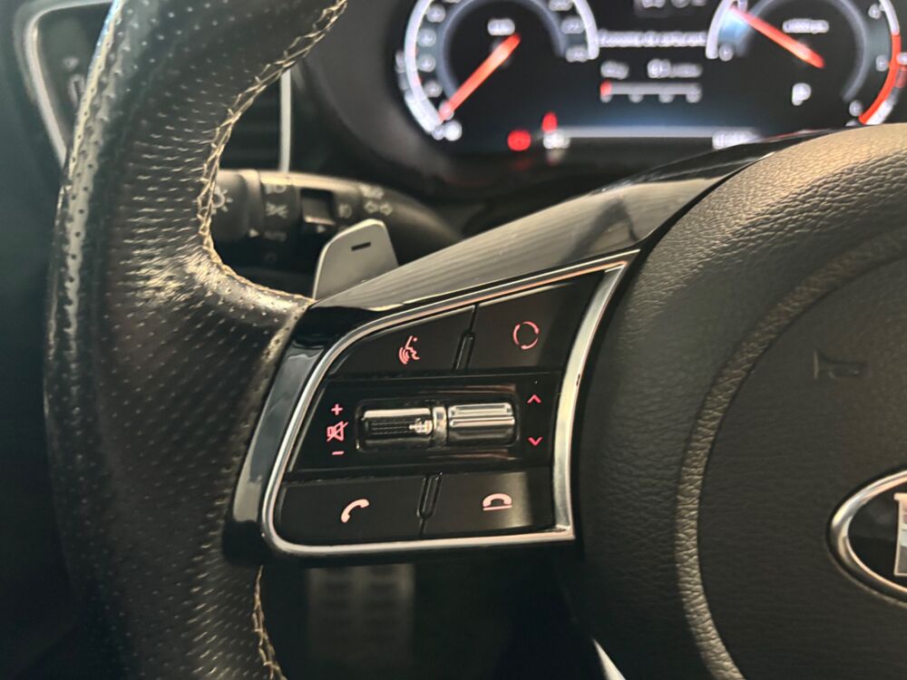 Ceed 1.6 CRDI 135 Ch GT-LINE PREMIUM DCT BVA - PREMIERE MAIN -GAR 2020 occasion 79000 Niort
