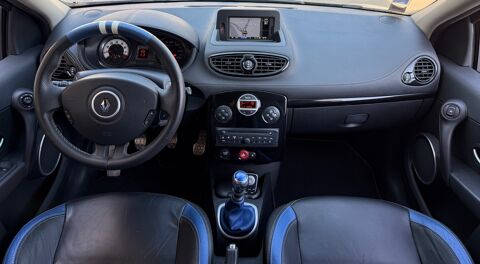 Clio III (2) 2.0 16V 203 RS GORDINI + 1ere MAIN FR + FUTUR COLLEC 2011 occasion 54000 Nancy