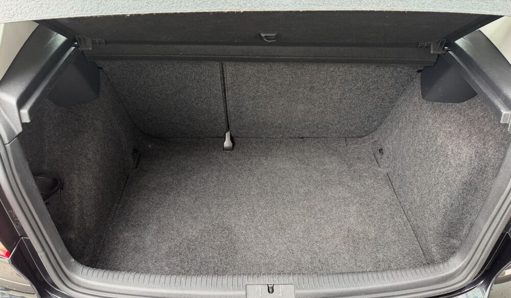 Golf 1.6 TDI 105ch TREND LINE 2010 occasion 17100 Saintes