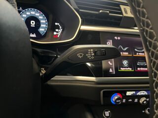 Q3 SPORTBACK S-LINE / TOIT OUVRANT / 1.5 35 TFSi 150 S-TRONIC B 2024 occasion 33260 La Teste-de-Buch