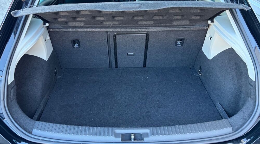 Leon 1.8 TSI 180CH FR DSG 7 START-STOP - TOIT OUVRANT - CARPLAY - 2015 occasion 25300 Pontarlier