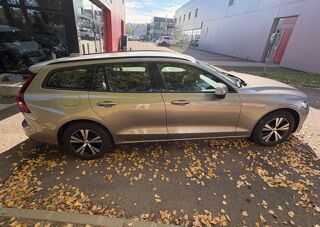 V60 2.0 D3 150ch BUSINESS GEARTRONIC 8 BVA / ATTELAGE - CAM&Eacute;RA D 2019 occasion 76150 Saint-Jean-du-Cardonnay