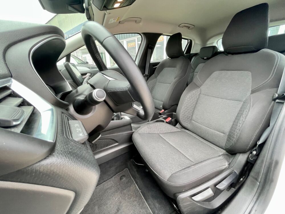 Clio V 1.0 75CH BUSINESS - CARPLAY - CLIMATISATION - RADAR DE REC 2020 occasion 27000 &Eacute;vreux