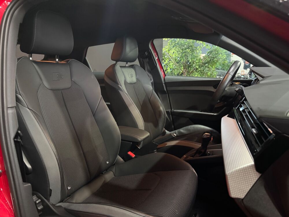 A1 SPORTBACK 1.5 35 TFSI 150 CH S-LINE S-TRONIC / ENTRETIEN CON 2024 occasion 29000 Quimper