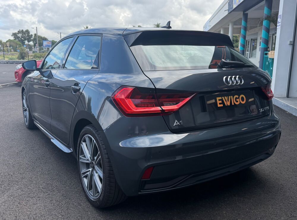 A1 II 30 TFSI 110 ADVANCED S TRONIC 7 + CAMERA + CARPLAY + ACCE 2023 occasion 97410 Saint-Pierre