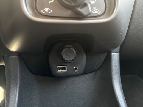 Aygo 1.0 VVTI 72CH X-PLAY X-SHIFT BVA - 1ERE MAIN - SUIVI COMPLET 2021 occasion 57600 Forbach