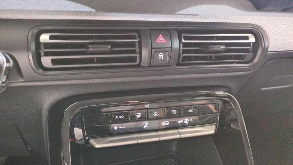 C3 Aircross HYBRIDE 145ch BVA E-DCS6 PLUS / APPLE CARPLAY SANS FIL / CAM 2026 occasion 38420 Le Versoud