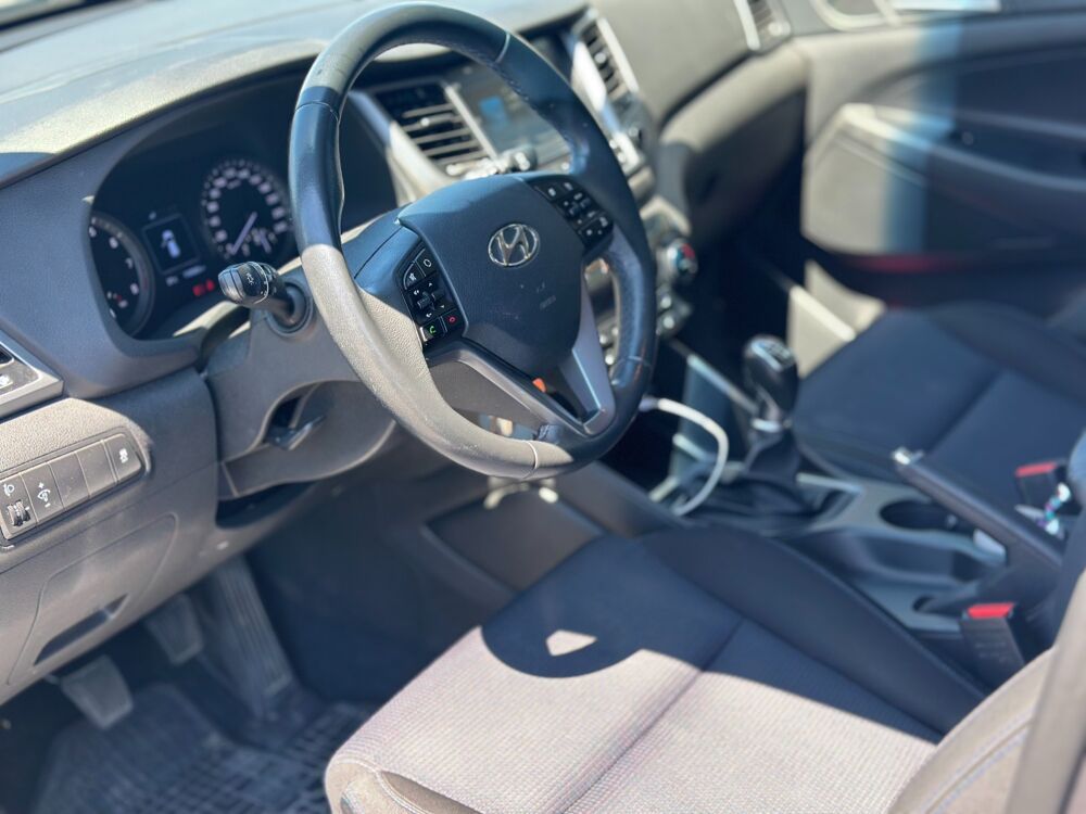 Tucson 1.6 GDI 130CH CREATIVE - CAMERA DE RECUL 2017 occasion 26000 Valence