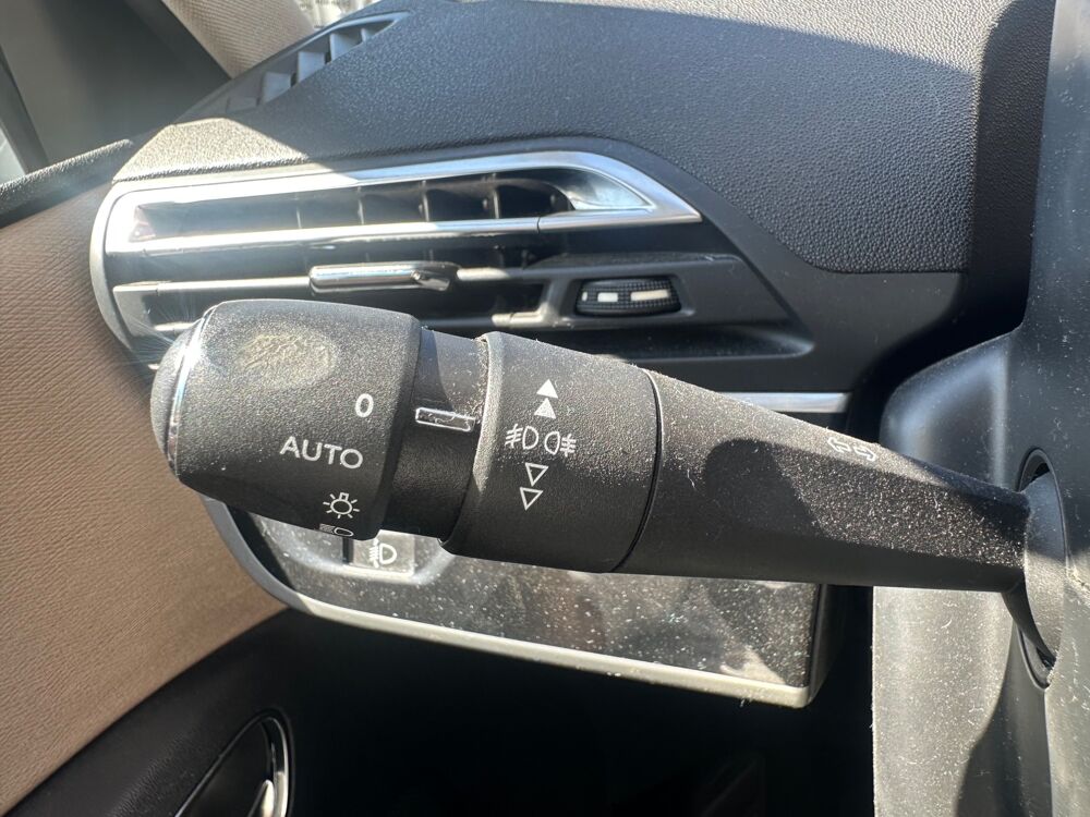 C4 Picasso 1.6L THP 155ch EXCLUSIVE - TOIT PANORAMIQUE + CAMERA AR + SI 2013 occasion 38420 Le Versoud