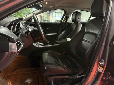 XE 2.0 D 180 PRESTIGE BVA / CAM&Eacute;RA DE RECUL 2018 occasion 29000 Quimper