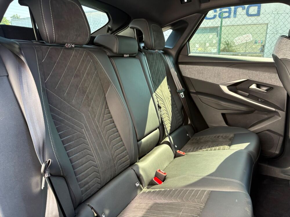 3008 1.2 135 CH MHEV HYBRID GT E-DCS6 BVA / SUIVI PEUGEOT / CARPL 2024 occasion 40000 Mont-de-Marsan