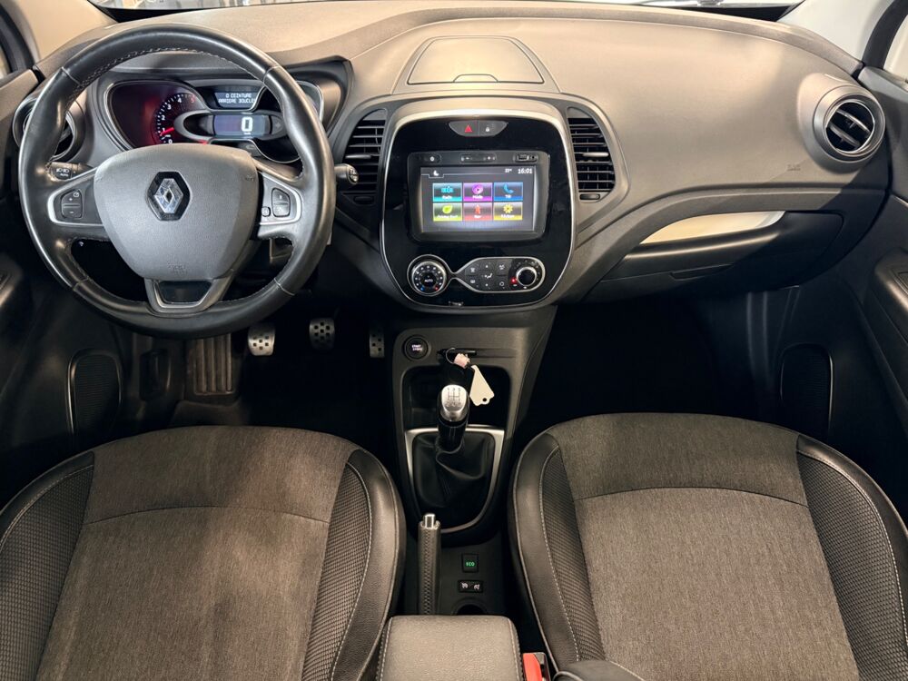 Captur 1.5 DCI 90 Ch ECO ENERGY INTENS - ENTRETIEN CONSTRUCTEUR 2017 occasion 79000 Niort