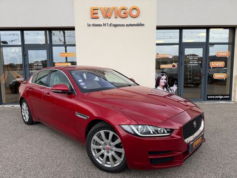 Jaguar XE 2.0 250CH PURE BVA ENTRETIEN COMPLET JAGUAR 2018 occasion Ampuis 69420