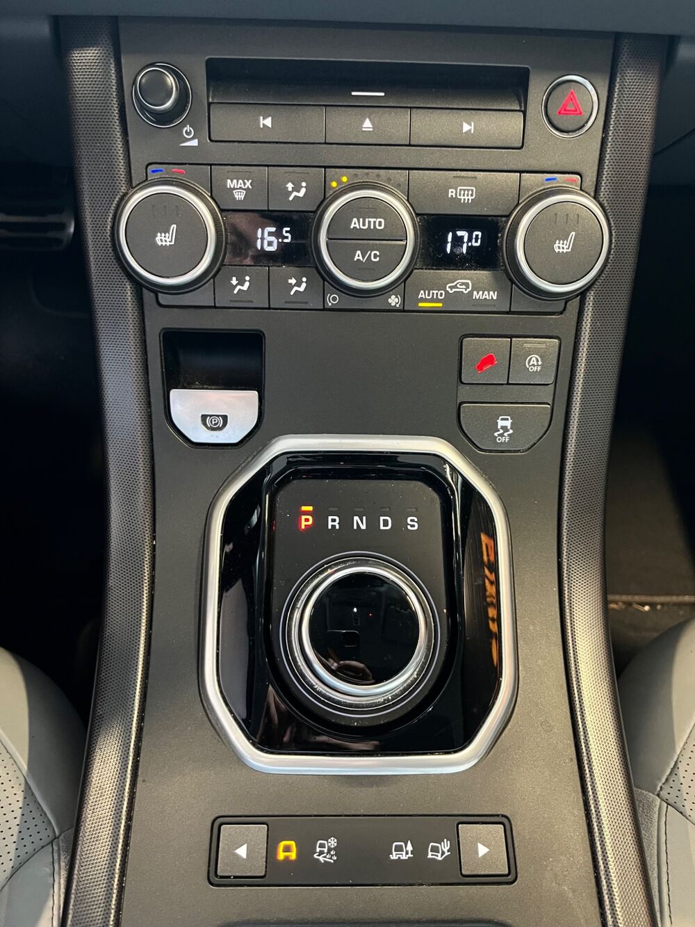 Range Rover Evoque 2.0D HSE 180CH 4WD BVA/ TOIT PANO/ MERIDIAN/ SIEGES CHAUFFAN 2018 occasion 33260 La Teste-de-Buch
