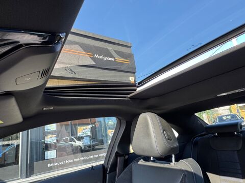 Serie 2 COUPE 2.0 218iA 156CH M SPORT - TOIT OUVRANT - ENTRETIEN BMW 2023 occasion 13700 Marignane
