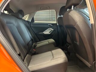 Q3 SPORTBACK 2.0 35 TDI 150 DESIGN PACK S-LINE S-TRONIC BVA 2022 occasion 83600 Fr&eacute;jus