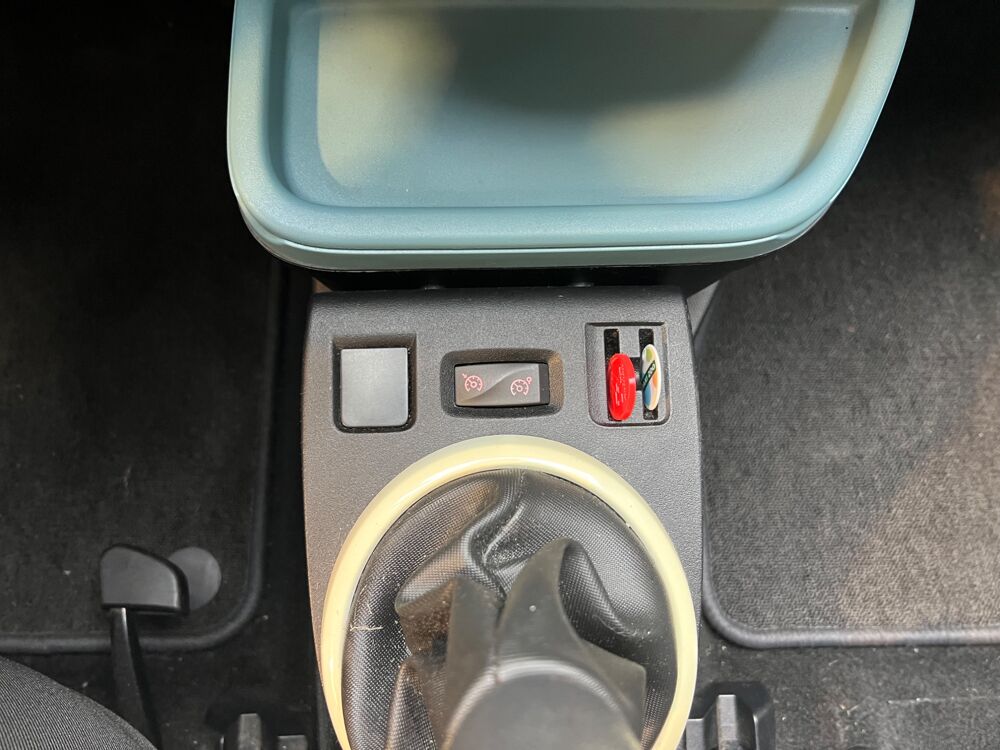 Twingo 1.0 SCE 70 INTENS // FAIBLE KILOMETRAGE // CLIMATISATION // 2015 occasion 33320 Eysines