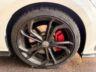 Golf 2.0 TSI 290Ch GTI TCR DSG BVA - LIGNE AKRAPOVIC - DYNAUDIO - 2019 occasion 76150 Saint-Jean-du-Cardonnay