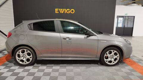 Giulietta 2.0 JTDM 150CH LUSSO / DISTRIBUTION OK / CLIMATISATION AUTO 2017 occasion 17430 Tonnay-Charente