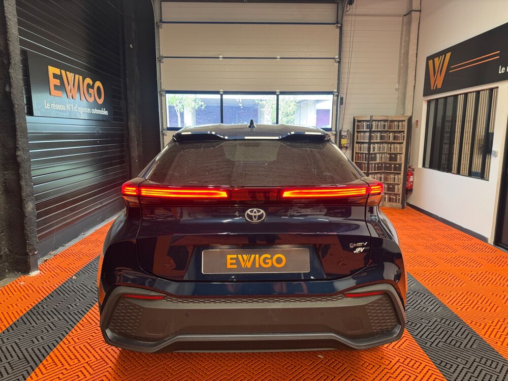 C-HR 1.8 140H 100 HYBRID FULL-HYBRID 0.85KWH DESIGN 4X2 BVA 2024 occasion 83600 Fr&eacute;jus