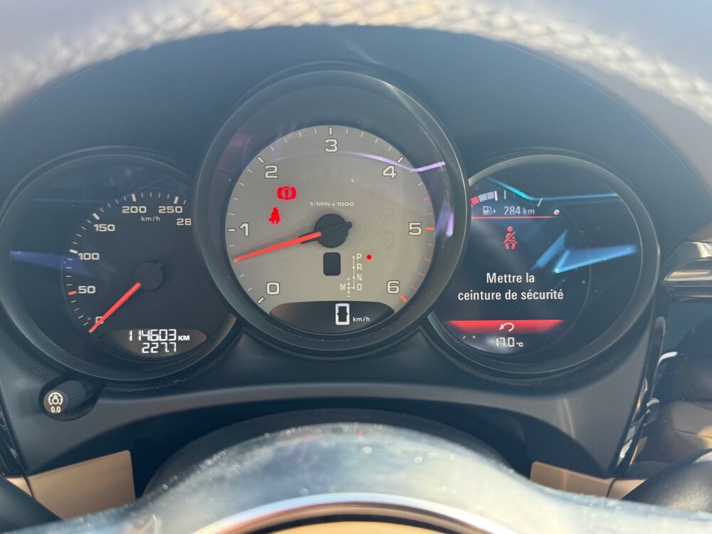 Macan 3.0 V6 258CH S DIESEL - PDK - ENTRETIEN PORSCHE 2015 occasion 13700 Marignane
