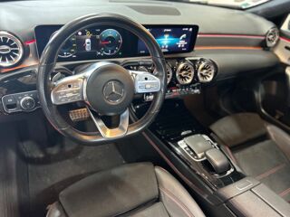 Classe A 1.5 180 D 116 CH AMG LINE 7G-DCT SUIVI MERCEDES / TOIT OUVRA 2019 occasion 29000 Quimper